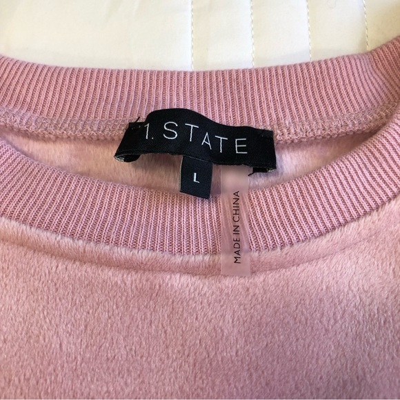 NWOT- REVOLVE- 1.STATE Rose Pink Velour Sweatshirt Style Top. Size L - Picture 4 of 9
